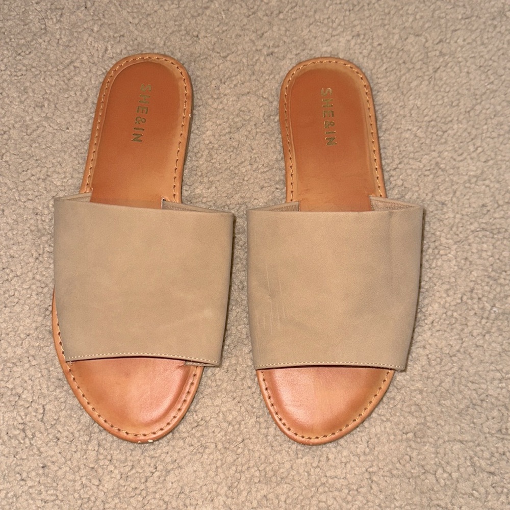 SHEIN Woman’s 7 Sandals